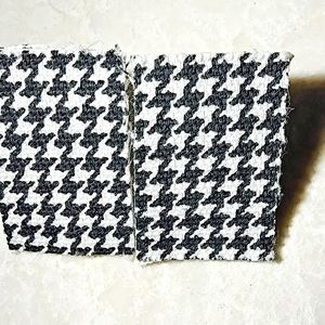 Mod Cloth houndstooth rectangle earrings, contemporary and classic!